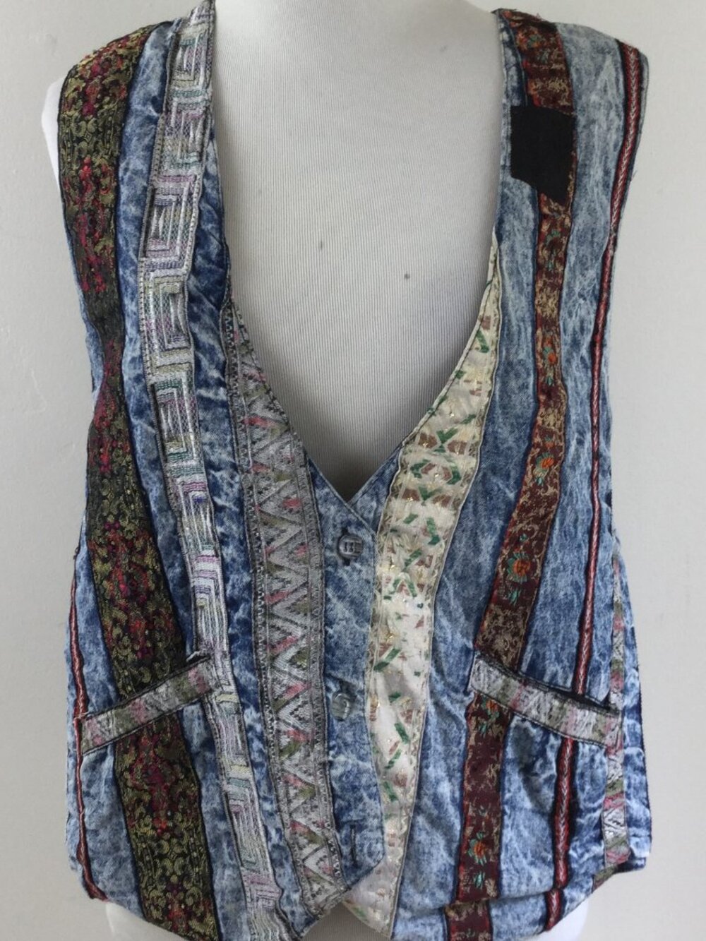 Vintage D.D. Designs 3-button Mixed Print Vest s